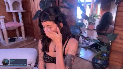 Snapshot of nina_just chatting on 11-01-25, 09:39 Nina. online show from 11-01-25, 09:39