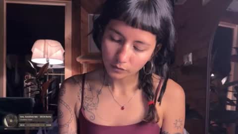 Nina.  online show from 12-20-25, 11:45