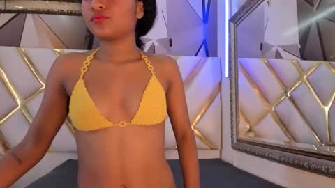 nina_kong online show from 09-23-25, 09:18