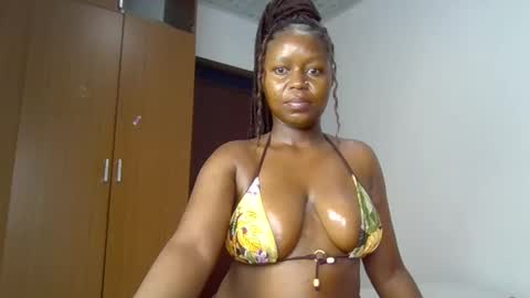 Nina online show from 01-18-26, 01:09