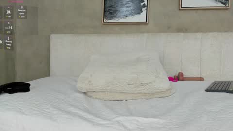 Snapshot of nina_soul chatting on 01-07-25, 03:33 NINA online show from 01-07-25, 03:33