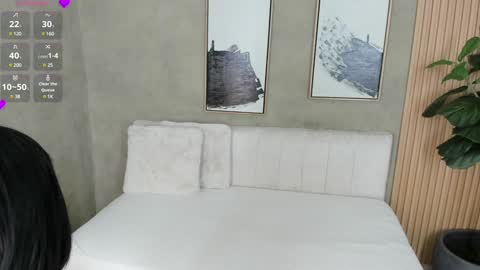 Snapshot of nina_soul chatting on 01-08-25, 11:43 NINA online show from 01-08-25, 11:43