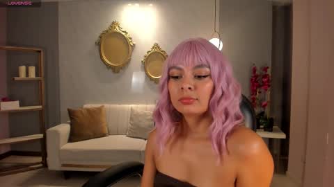 Nina online show from 10-02-25, 03:02