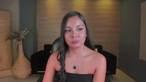 Nina online show from 10-03-25, 04:20