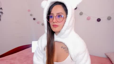 Nina online show from 10-30-25, 11:55