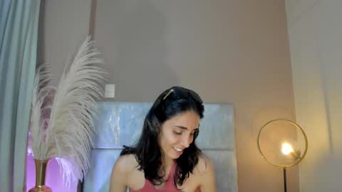 Nina online show from 11-01-25, 06:21