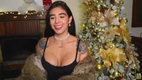 Nina Clarke- Independent Model online show from 12-02-25, 09:36