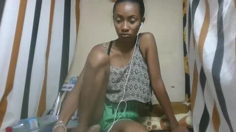 Snapshot of ninaeaa chatting on 01-15-26, 06:44 ninaeaa online show from 01-15-26, 06:44