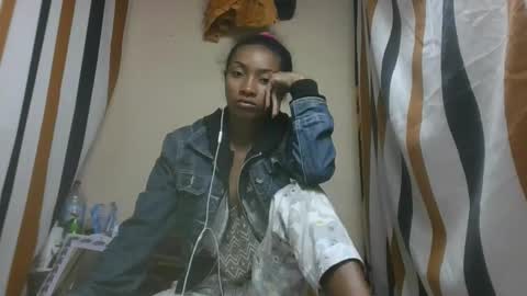 Snapshot of ninaeaa chatting on 01-16-26, 07:07 ninaeaa online show from 01-16-26, 07:07