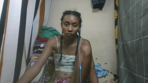 Snapshot of ninaeaa chatting on 02-19-26, 09:11 ninaeaa online show from 02-19-26, 09:11