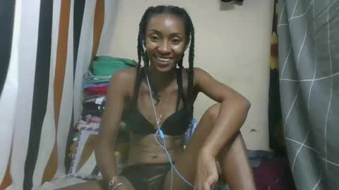 Snapshot of ninaeaa chatting on 02-21-26, 08:32 ninaeaa online show from 02-21-26, 08:32