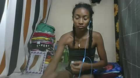 Snapshot of ninaeaa chatting on 02-25-26, 08:07 ninaeaa online show from 02-25-26, 08:07