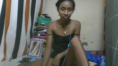 Snapshot of ninaeaa chatting on 03-02-26, 07:15 ninaeaa online show from 03-02-26, 07:15