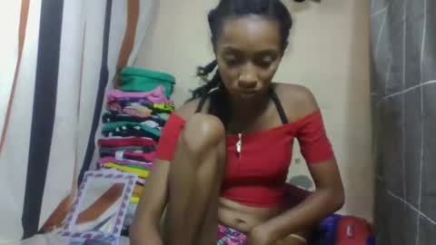 Snapshot of ninaeaa chatting on 03-04-26, 06:14 ninaeaa online show from 03-04-26, 06:14