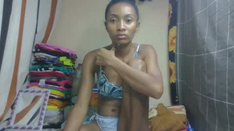 Snapshot of ninaeaa chatting on 03-05-26, 06:26 ninaeaa online show from 03-05-26, 06:26