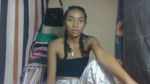 Snapshot of ninaeaa chatting on 03-28-26, 09:53 ninaeaa online show from 03-28-26, 09:53