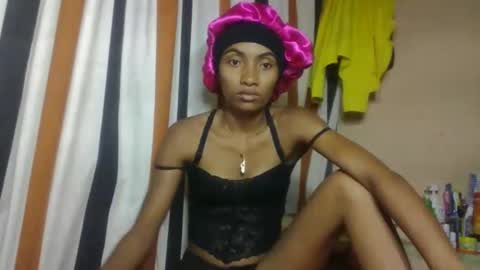 Snapshot of ninaeaa chatting on 03-31-26, 04:18 ninaeaa online show from 03-31-26, 04:18