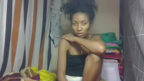 Snapshot of ninaeaa chatting on 04-06-26, 08:26 ninaeaa online show from 04-06-26, 08:26