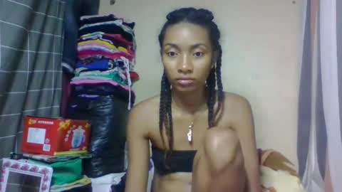 ninaeaa online show from 05-25-26, 10:32