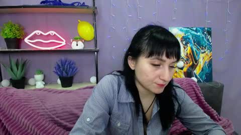 ninaflawlees online show from 01-22-25, 11:43