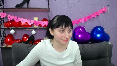 ninaflawlees online show from 02-05-25, 07:10