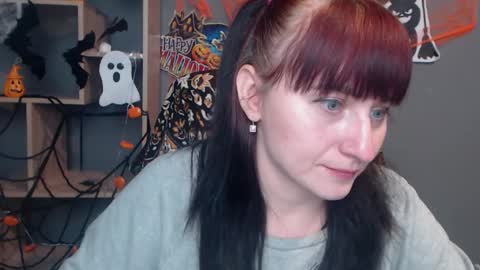 ninaflawlees online show from 10-20-25, 12:05