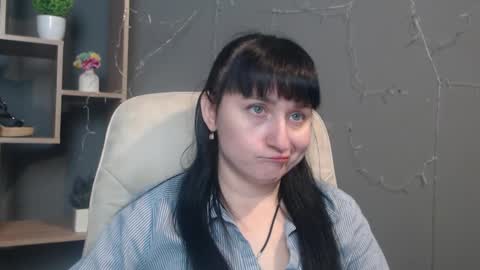 ninaflawlees online show from 12-03-25, 12:58