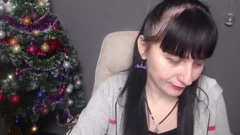 ninaflawlees online show from 12-17-25, 12:55