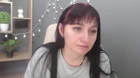 ninaflawlees online show from 01-16-26, 12:53