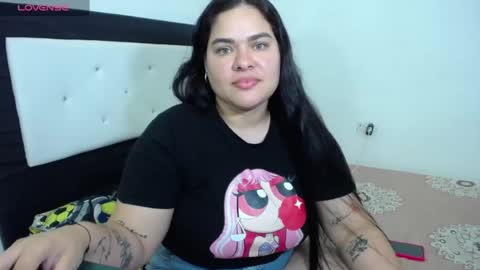 Snapshot of ninafuentes2x chatting on 08-01-26, 11:03 NinaFuentes online show from 08-01-26, 11:03