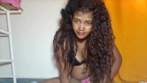 ninah_rise online show from 10-31-25, 04:02