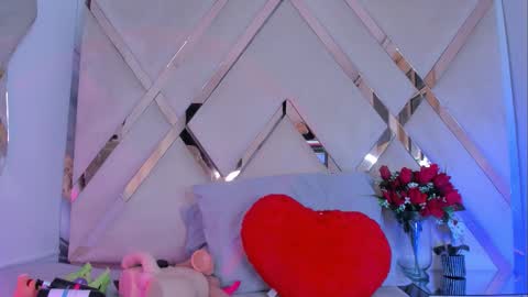 Snapshot of ninahtx chatting on 10-12-25, 09:25 ninahtx online show from 10-12-25, 09:25