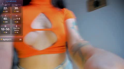 Snapshot of ninamonroee chatting on 12-10-24, 03:09 ninamonroee online show from 12-10-24, 03:09