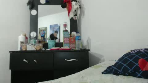 Ninapalmer online show from 04-26-26, 08:06