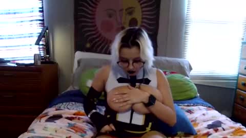 Nina Rei online show from 02-23-25, 04:13