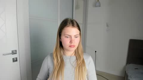 ninarihh online show from 02-27-25, 06:09