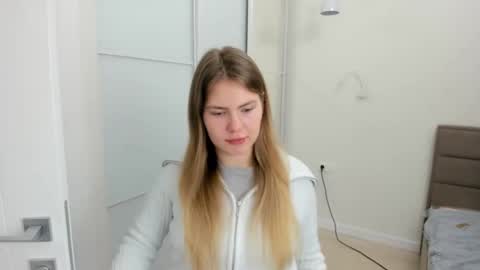 ninarihh online show from 03-04-25, 10:57