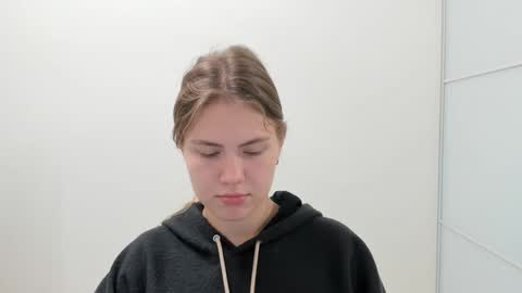 ninarihh online show from 11-02-25, 10:50