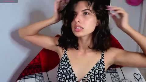 ninasky19 online show from 04-16-26, 09:37