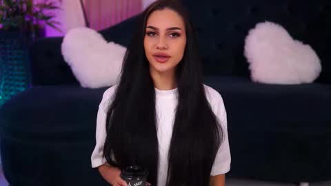 Snapshot of ninasolenne chatting on 11-23-25, 07:35 Ninna online show from 11-23-25, 07:35