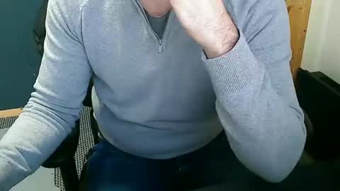 Nineinches online show from 01-27-25, 01:09