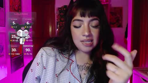 Snapshot of ninfa_ch chatting on 11-14-25, 01:59 Ninfa online show from 11-14-25, 01:59