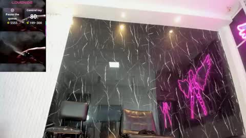 nini_beyker online show from 01-18-26, 12:20