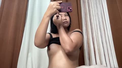 nini_luvskorn online show from 05-02-26, 09:47
