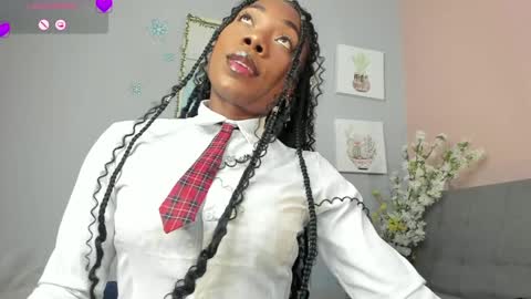 NINI  online show from 02-01-25, 03:07