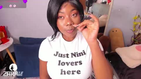 NINI  online show from 02-20-26, 03:23