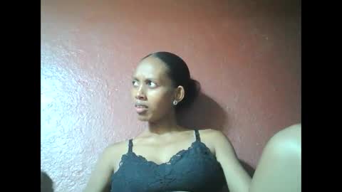 Snapshot of ninie246746 chatting on 02-12-25, 09:52 ninie246746 online show from 02-12-25, 09:52