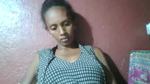 Snapshot of ninie246746 chatting on 03-10-25, 05:07 ninie246746 online show from 03-10-25, 05:07