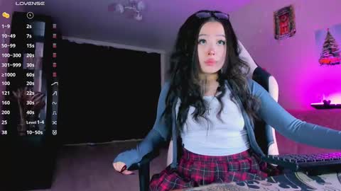 Yumi  ig yumibaee online show from 12-14-24, 06:09