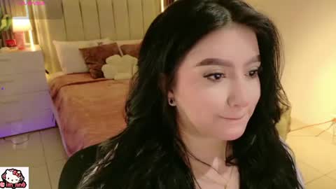 Snapshot of ninna_sweet_ chatting on 06-20-26, 01:36 Nina online show from 06-20-26, 01:36